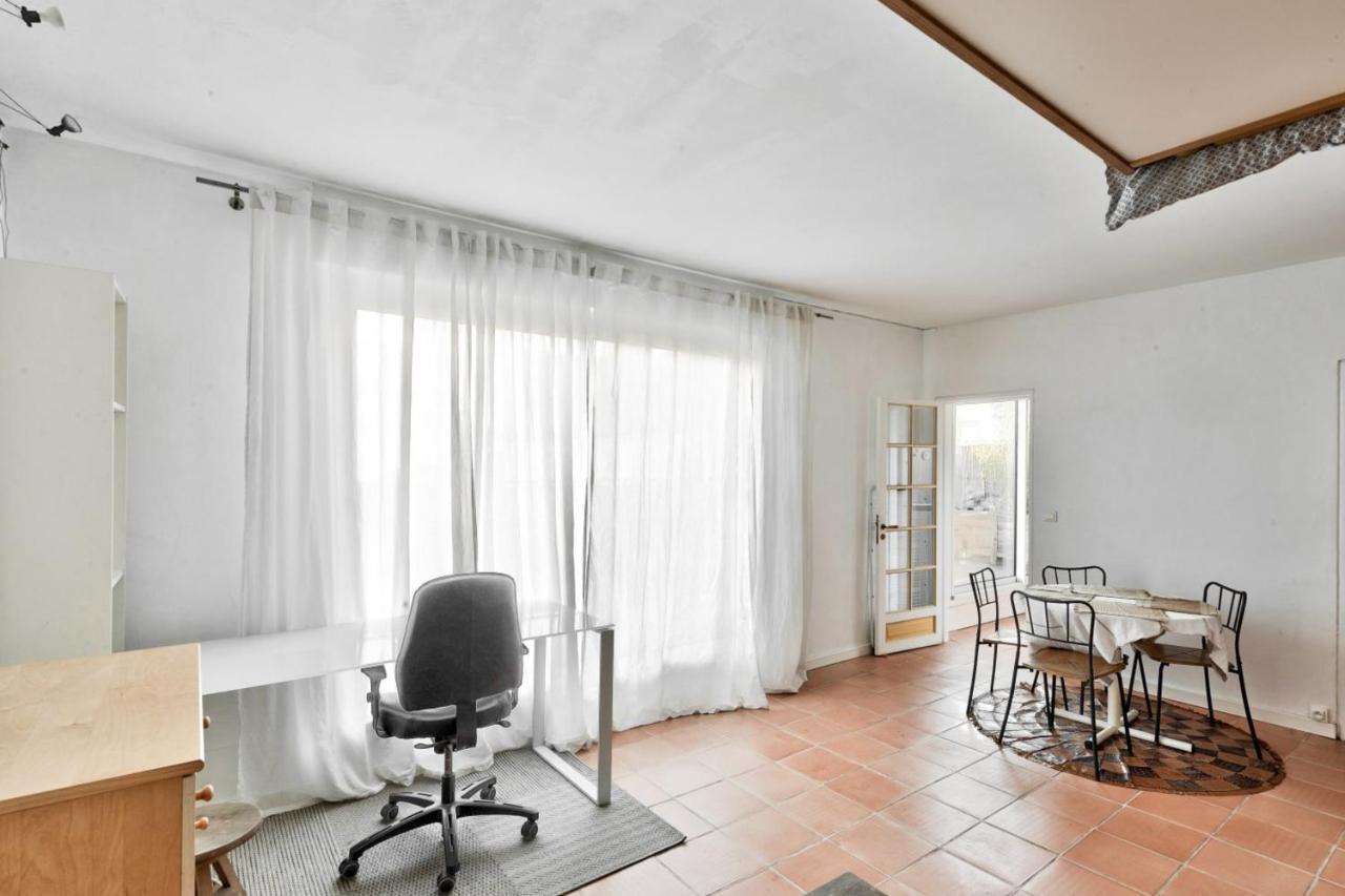 Charming Accommodation For 2 People - Parijs Buitenkant foto