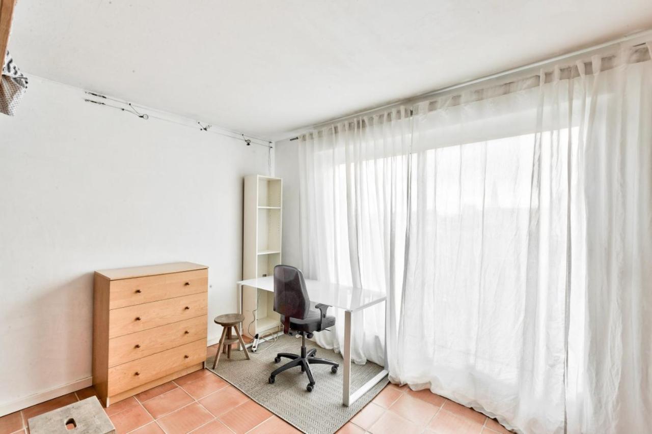 Charming Accommodation For 2 People - Parijs Buitenkant foto
