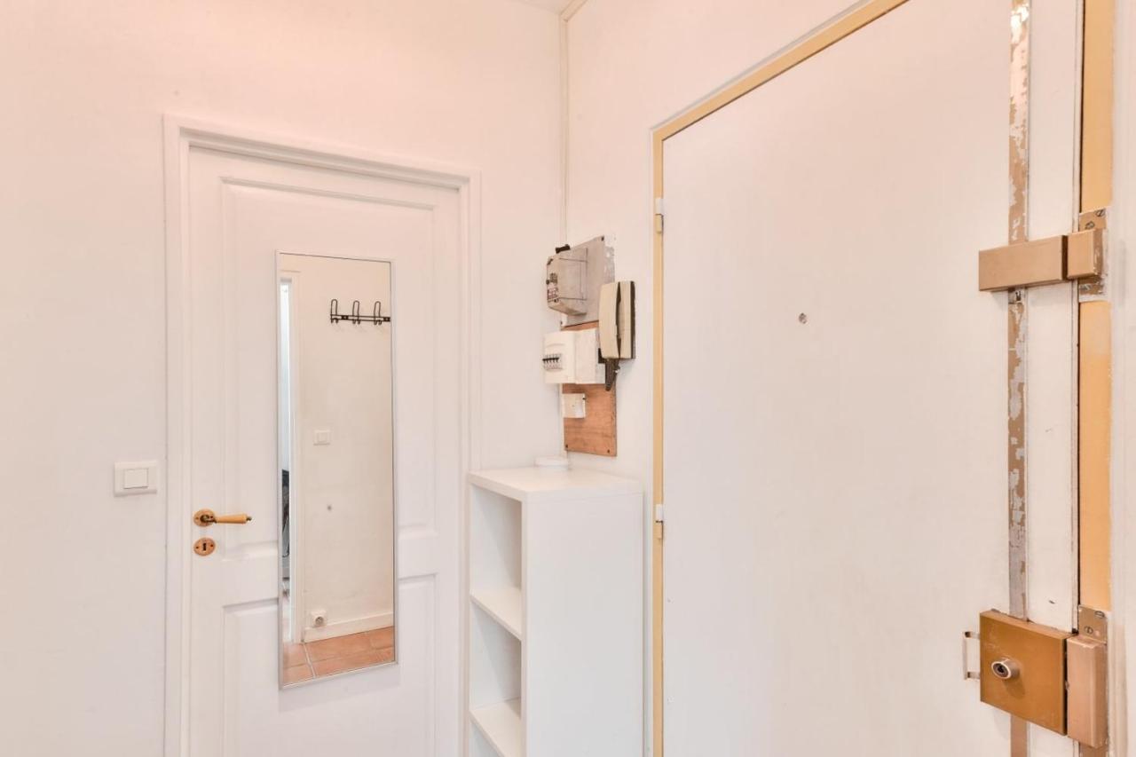 Charming Accommodation For 2 People - Parijs Buitenkant foto
